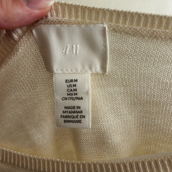 H&M Cream Sweater with Black Stripes - Picture 3 of 4